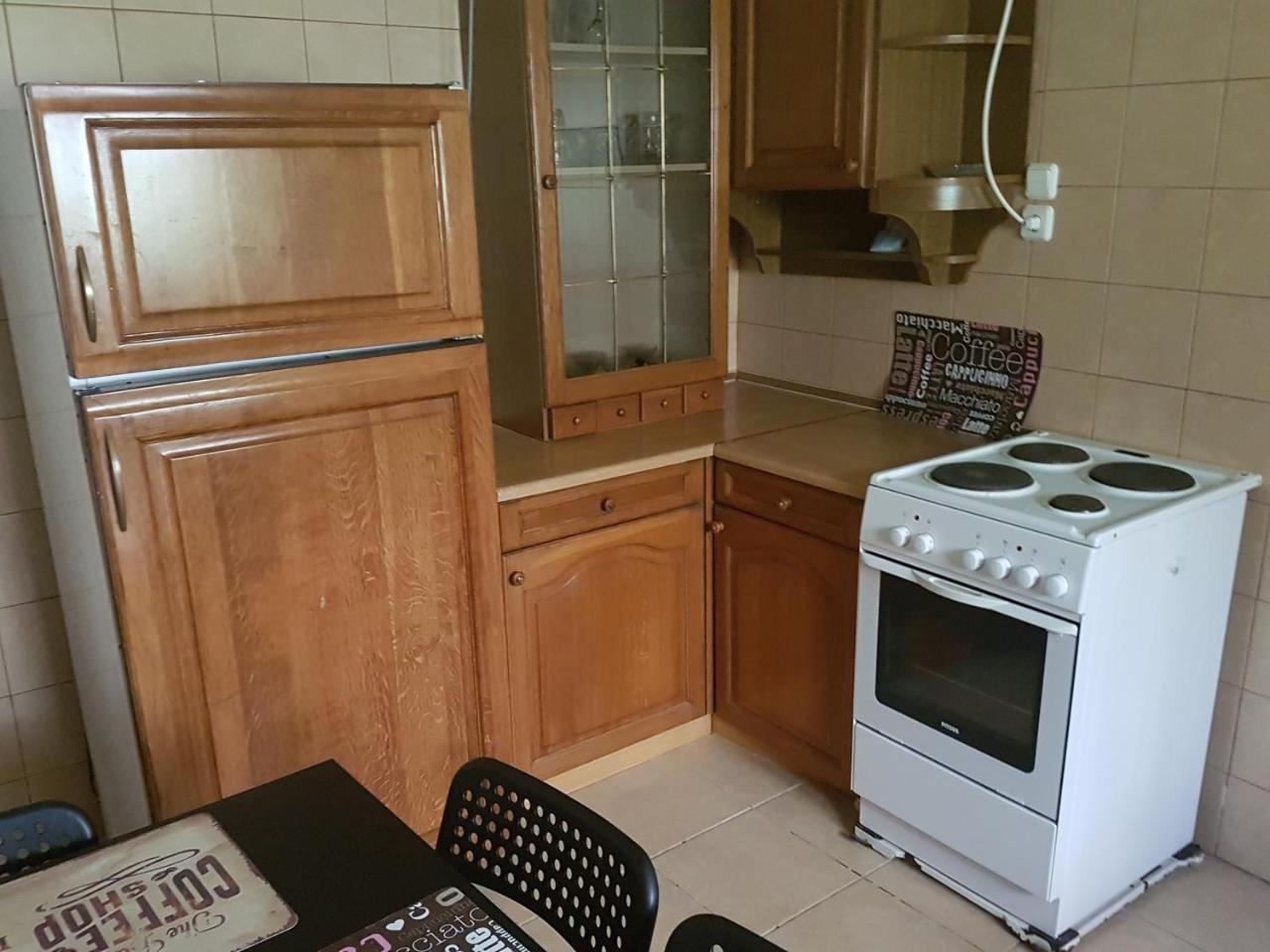 G-George Apartments By The Sea And Airport Liadha Bagian luar foto